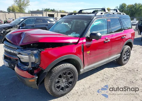 2025 Ford Bronco Sport Badlands z USA, uszkodzony, nr VIN 3FMCR9DA0SRE28143